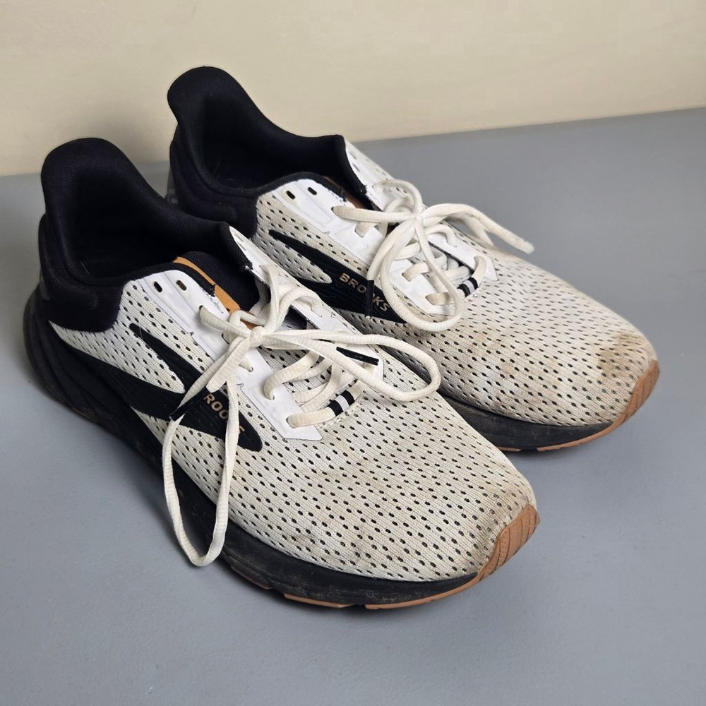 Men's Brooks Anthem 6 White Black Athletic Shoes Size 10